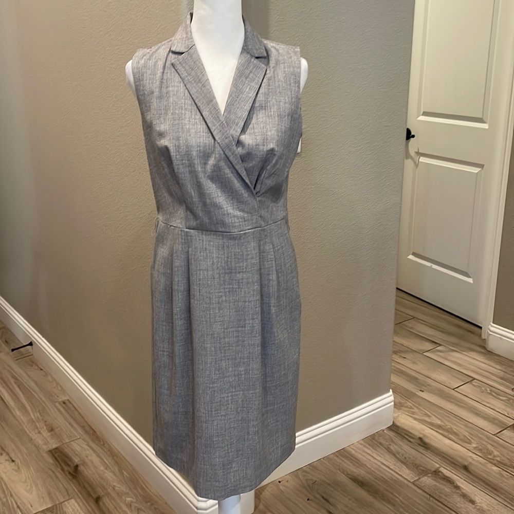 Ann Taylor Sleeveless Office Dress